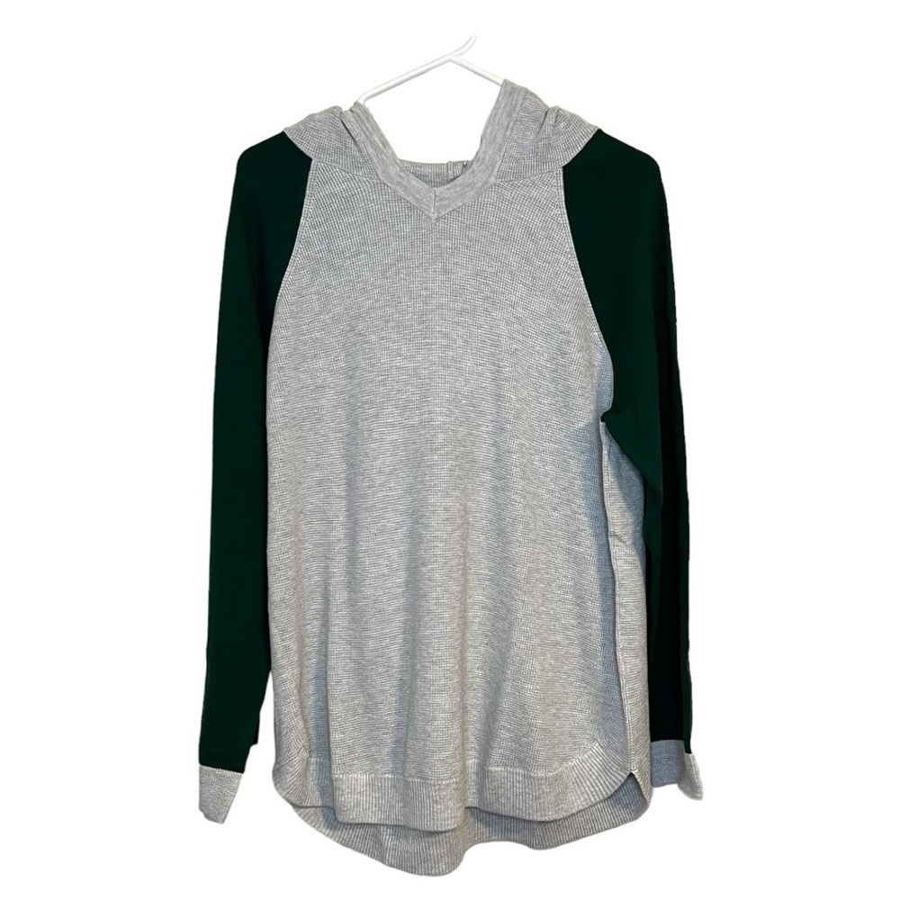 Evolution by Cyrus gray and dark green hoodie size XXL NWT